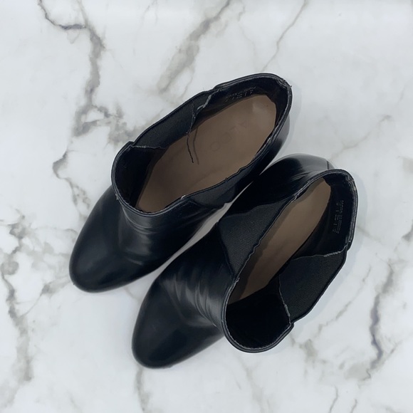 ALDO black leather block heels ankle booties - Picture 2 of 6